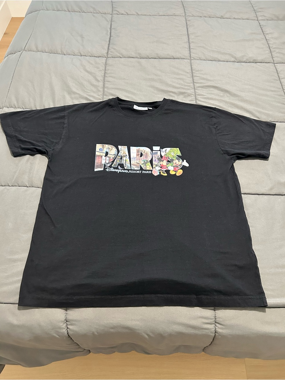 Disney Black PARIS Graphic Tee with Colorful Character Print. Sz L